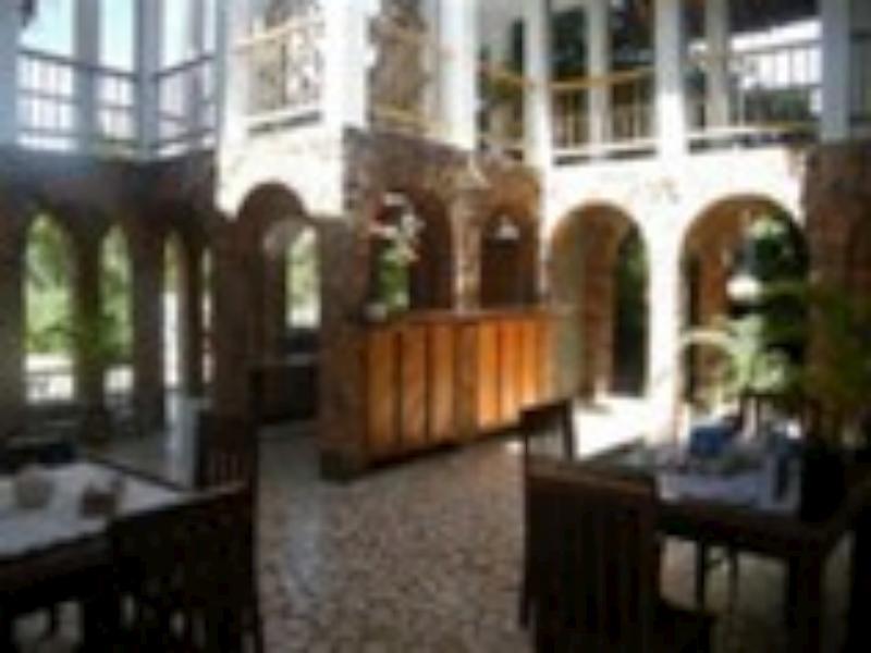 Mangga Lodge Bira Buitenkant foto